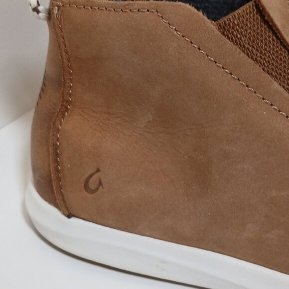 OluKai Tan and White Manu Hope Chukka Boots - Picture 6 of 11